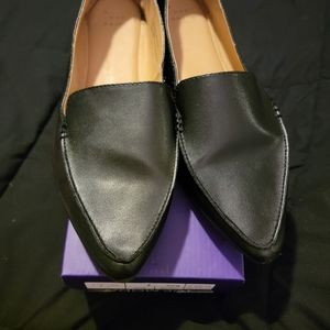 BLACK CASUAL FLATS
